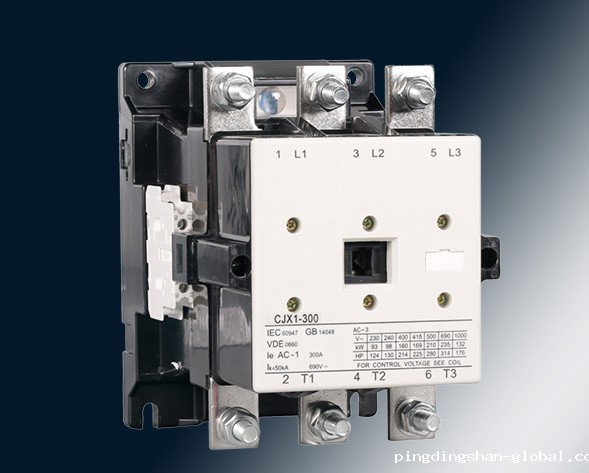 CJX1交流接触器适用于交流50Hz或60Hz、电压至690V、电流至475A的电力线路中，供远距离频繁起动和控制电动机及接通与分断电路。经加装机械联锁机构后组…